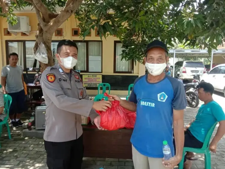 Ramadan ditengah Pandemi, Kapolsek Tirtayasa Imbau Masyarakat Tetap Disiplin Prokes
