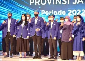 Putra Lanyalla & Khofifah Hingga 10 Kepala Daerah Masuk Demokrat Jatim