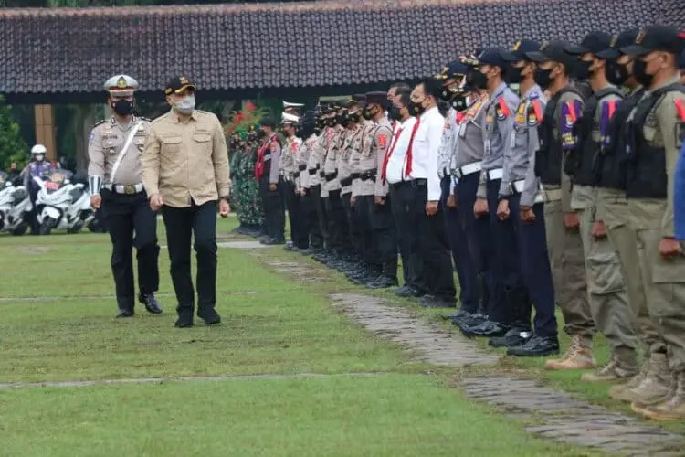 Bupati Zaki Pimpin Apel Gelar Pasukan Operasi Ketupat Maung 2022