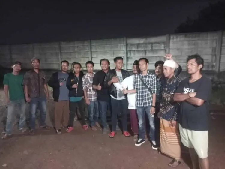 Warga Pisangan Jaya Kembali Keluhkan Bau Limbah Oli