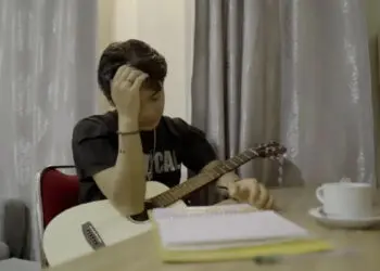 Lirik Lagu Minta Izin Restu – Tri Suaka