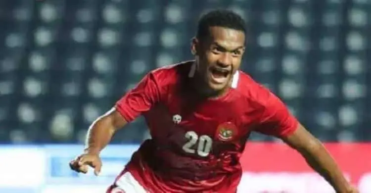 Persib Bandung Datangkan David Rumakiek