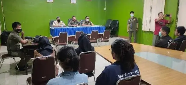 Ngamar di Hotel Melati, Empat Pasangan Bukan Pasutri Diciduk Satpol PP Kota Tangerang