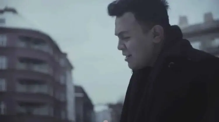 Lirik Lagu Pamit – Tulus