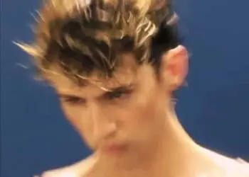 Lirik Lagu Angel Baby - Troye Sivan