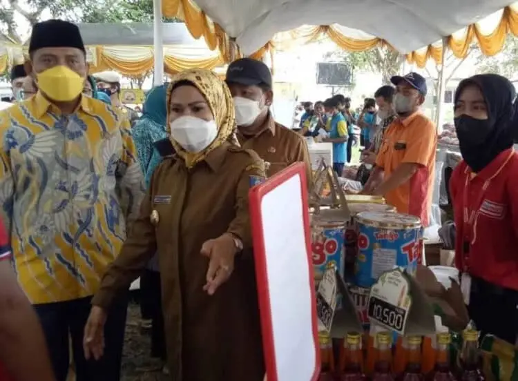 Selain Sembako, Ini yang Dijajakan di Bazar Ramadan Pemkab Serang
