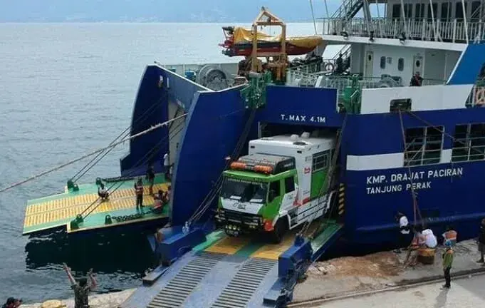 Jumlah Perjalanan Kapal di Pelabuhan Merak Ditambah