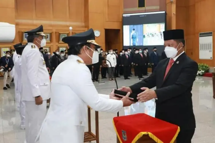 Al Muktabar Resmi Dilantik jadi Penjabat Gubernur Banten