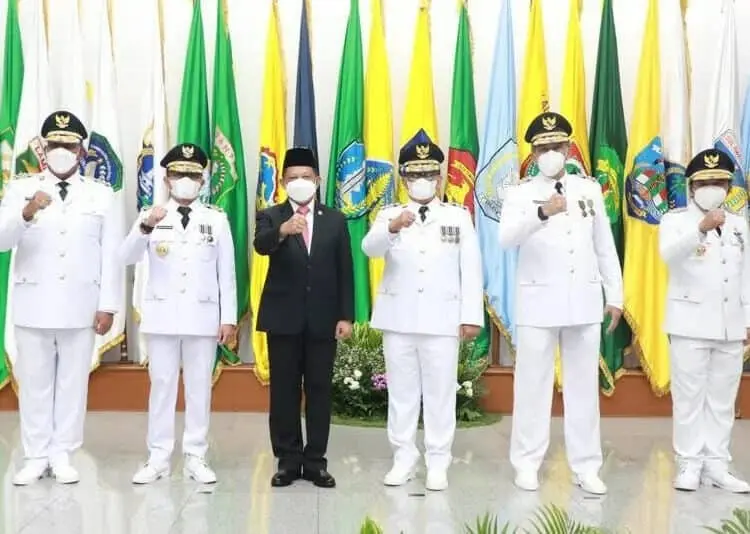 Foto Pelantikan Penjabat Gubernur Banten Al Muktabar