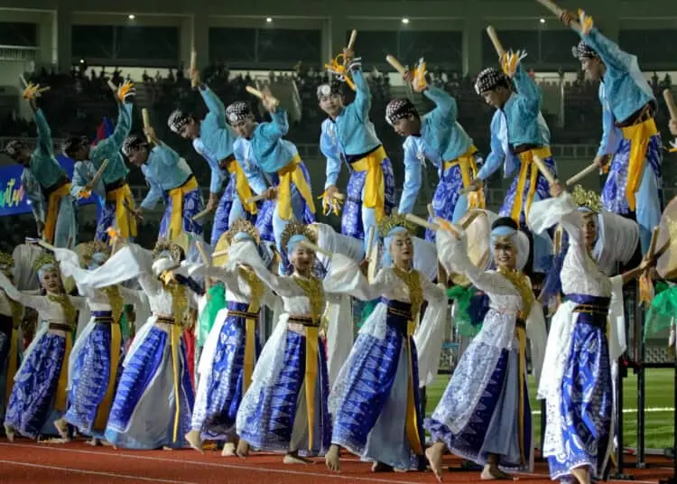 Foto Kemeriahan Peresmian Banten Internasional Stadium