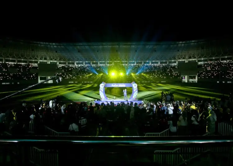 Foto Kemeriahan Peresmian Banten Internasional Stadium
