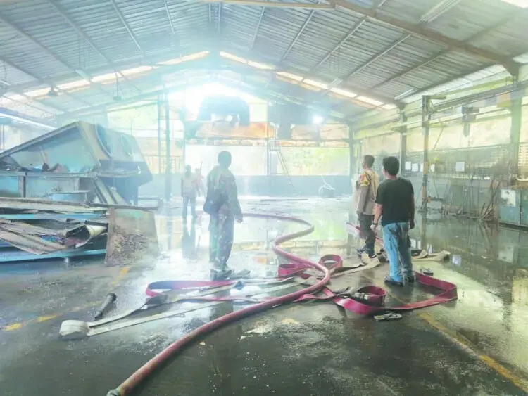 Pabrik Baut Terbakar di Balaraja
