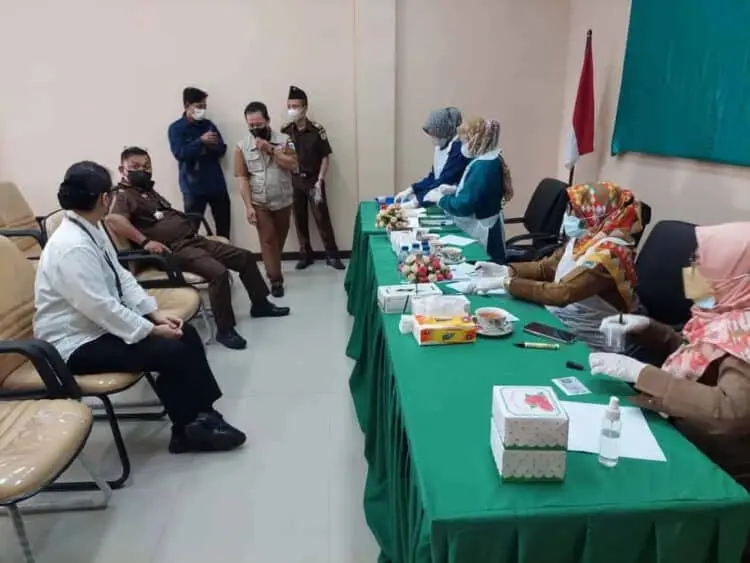 Seluruh Pegawai Kejari Pandeglang di Tes Urin, Begini Hasilnya