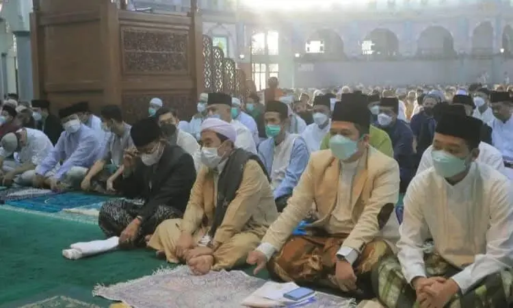 Salat Id di Masjid Raya Al-Azhom, Ini Pesan Wali Kota Tangerang