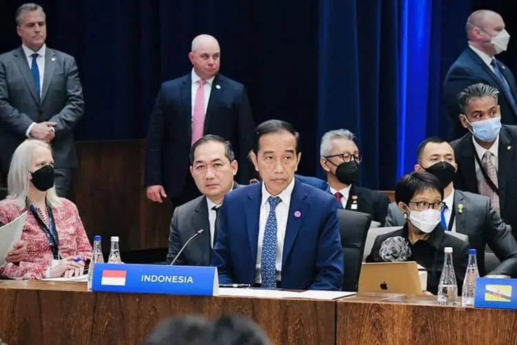 Sampaikan Amanat Presiden, Mendag Sebut Pertumbuhan Ekonomi Global Memprihatinkan