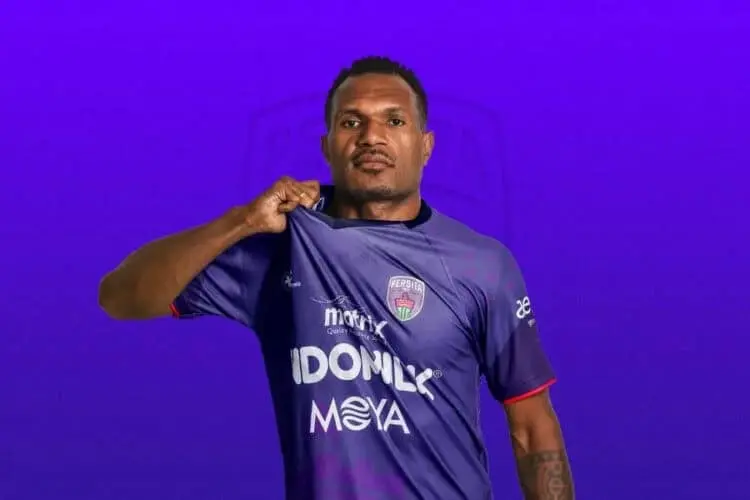 Nelson Alom, Mantan Gelandang Persipura Gabung Persita