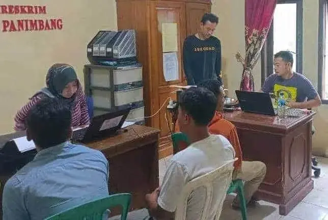 Asik Main Judi, 4 Warga Panimbang Kabupaten Pandeglang Dibekuk Polisi