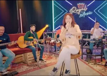 Lirik Lagu Kasmaran - Happy Asmara