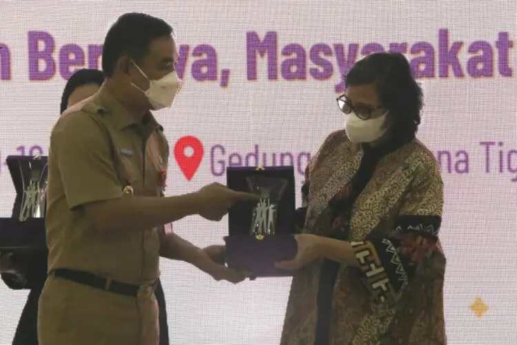 Mad Romli: Perempuan Memiliki Peran Penting dalam Peningkatkan Kesejahteraan