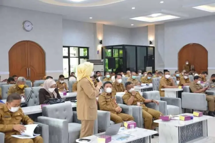 Zaki Pimpin Pembahasan Covid-19, Stok Migor dan PMK Dibahas