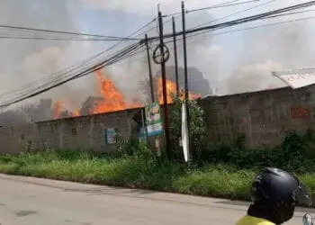Perusahaan Bingkai Lukisan di Kramatwatu Terbakar