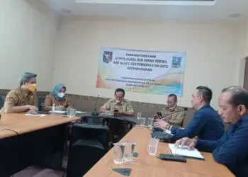 KPU Kabupaten Serang, beraudiensi dengan Disdukcapil Kabupaten Serang, Selasa (21/6/2022). (ISTIMEWA)