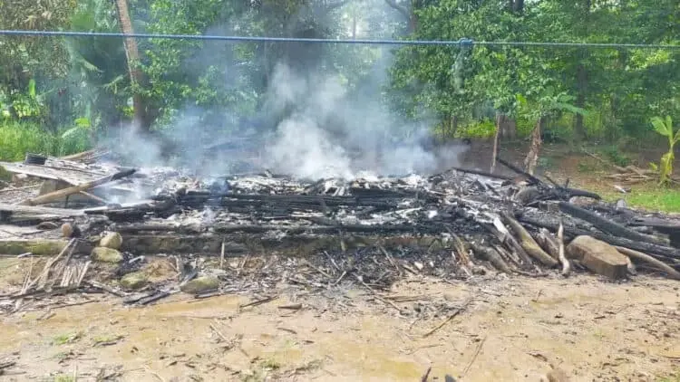 Kebakaran, Rumah Warga Sumur Pandeglang Rata Dengan Tanah