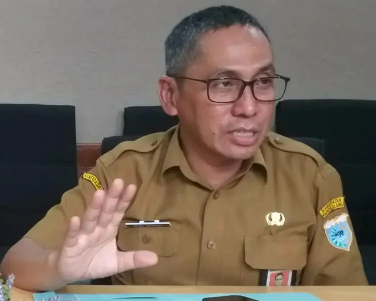 Pembangunan Jalan Tak Berkualitas, Kepala DPUPR Pandeglang: Kami Akan Terapkan Sanksi Tegas