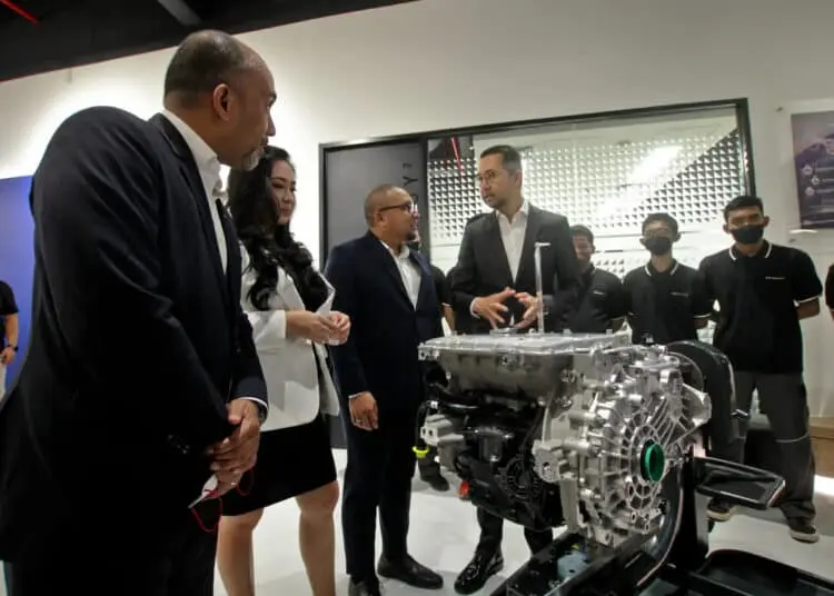 Foto Peluncuran Mobil dan Pembukaan BMW Training Center di BSD