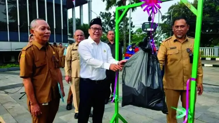 DPRD Tangsel Resmi Miliki Bank Sampah
