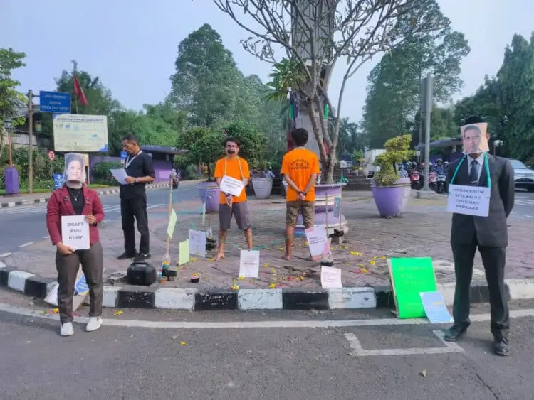 Mahasiswa dan Aktivis di Tangerang Tolak RKUHP