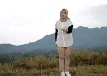 Lirik Lagu Nyambangi Ati - Woro Widowati