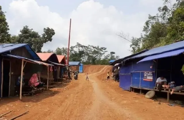 Janji Manis Tak Terbukti, Pembangunan Huntap Lebakgedong di Lebak Kembali Molor