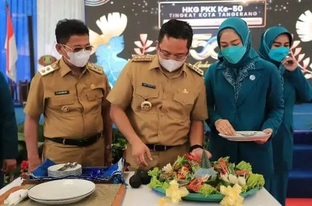 Kota Tangerang Launching Makanan Khas, Nasi Segambreng, Menunya Bikin Ngiler Kota Tangerang Launching Makanan Khas, Nasi Segambreng, Menunya Bikin Ngiler