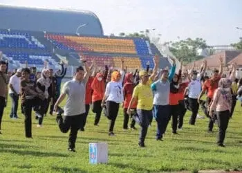 Meningkatkan Kekompakan Pegawai Pemkot Tangerang Lewat Senam Pagi