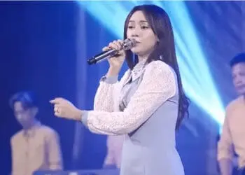 Lirik Lagu Aku Cah Kerjo – Happy Asmara