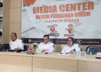Komisoner KPU Kabupaten Serang, menggelar rapat internal terkait persiapan Pemilu 2024, Senin (11/7/2022). (ISTIMEWA)