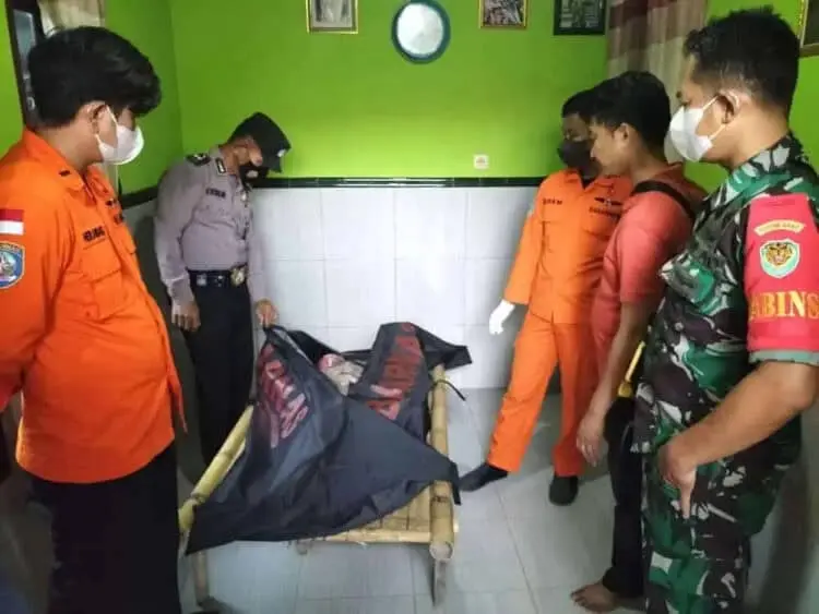 Mayat Pria Ditemukan Tersangkut di Jembatan Irigasi Kramatwatu Kabupaten Serang