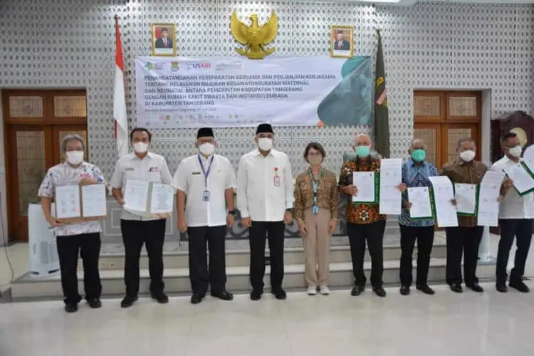 Bupati Tangerang Teken MoU Kegawatdaruratan Penyelamatan Ibu dan Bayi Baru Lahir