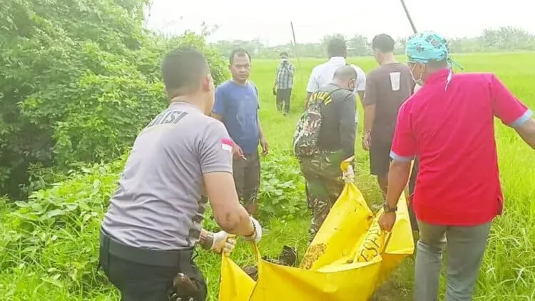 Wanita Tanpa Identitas Ditemukan Tewas di Sungai Cimanceuri