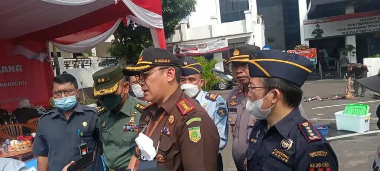 Kejari Serang Musnahkan Barang Bukti 164 Perkara Hukum