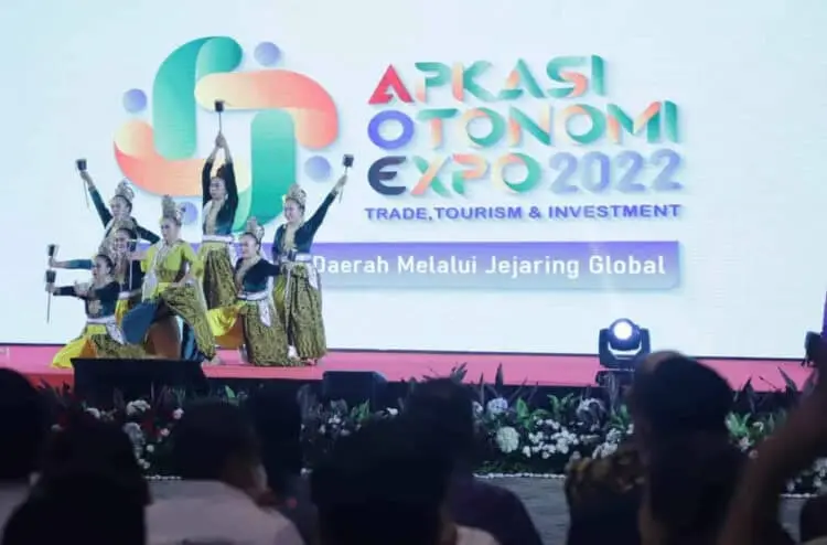 Tari Ringkang Jawari hingga Produk UMKM Kabupaten Serang Tampil di AOE 2022