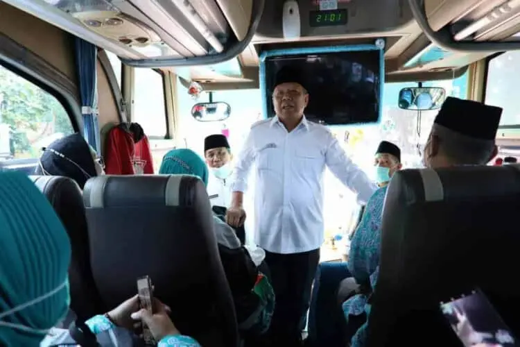 Alhamdulillah, 389 Jamaah Haji Tangsel Pulang dengan Selamat