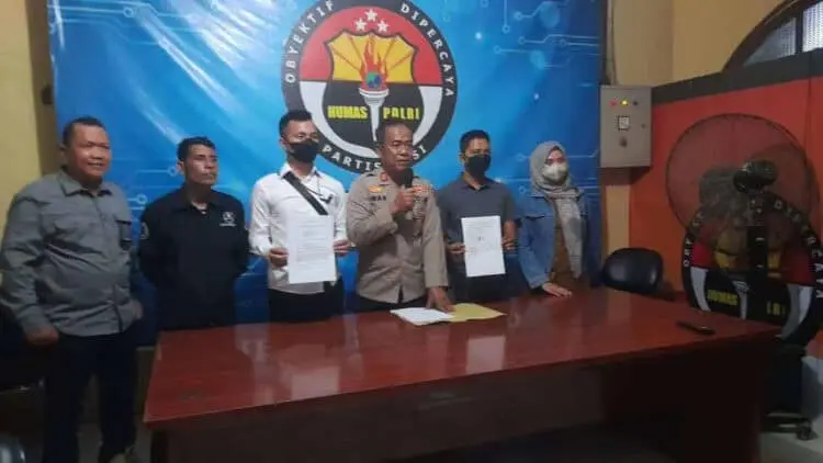 Polisi Periksa Oknum Wartawan Razia Plat Merah, Dihadapan Polisi Akui Kesalahpahaman