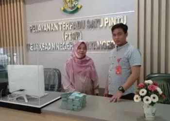 Tersangka Kasus Mafia Pupuk di Sepatan Kembalikan Uang Pengganti ke Kejari Rp110 Juta