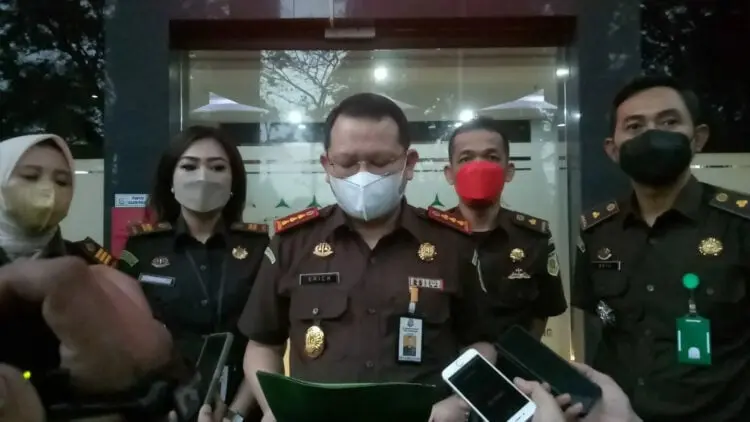 Kejari Kota Tangerang Bebaskan Tersangka Pencurian dan KDRT