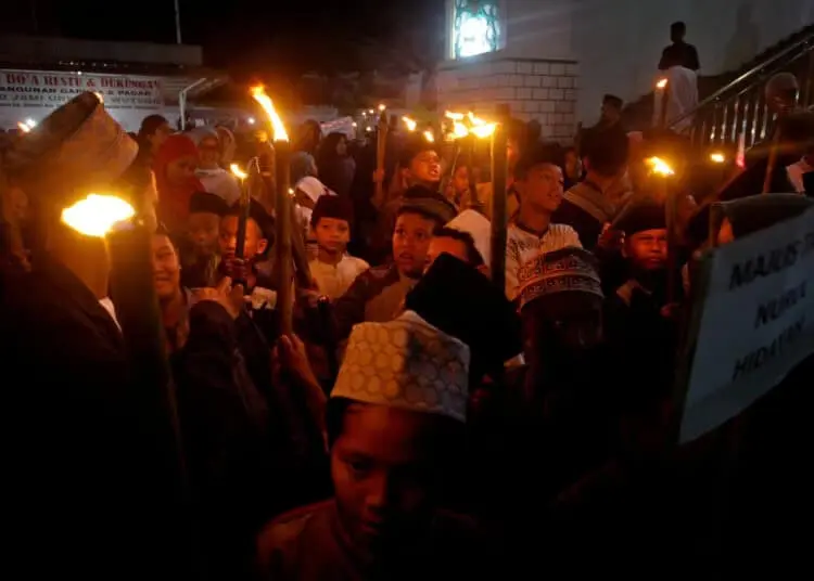 Foto Pawai Obor Malam Takbiran di Jatiuwung