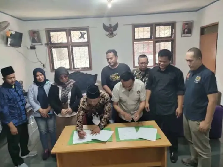 Peduli Kesehatan Ibu dan Bayi, FOPKIA dan PWI Kabupaten Tangerang Teken MoU