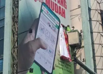 Belum Bayar Pajak, Puluhan Reklame di Kota Tangerang Disegel