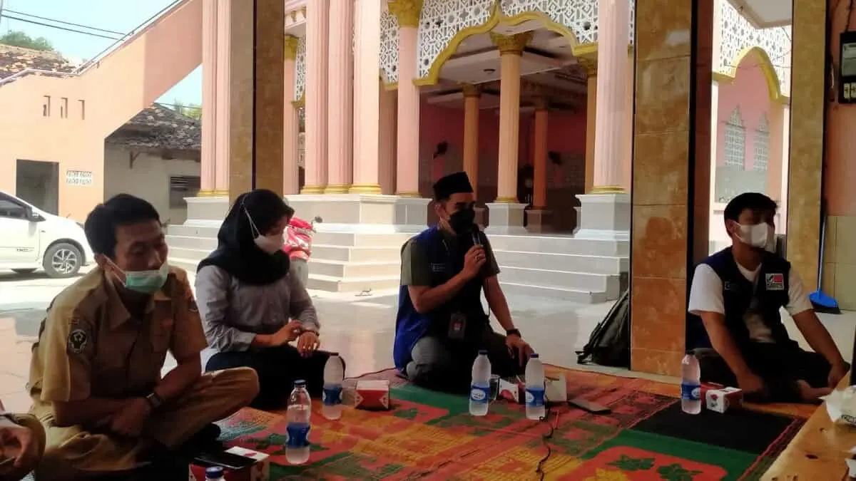 Sambangi Ponpes, IU Kabupaten Tangerang Gercep Eliminasi TBC di Kabupaten Tangerang Sambangi Ponpes, IU Kabupaten Tangerang Gercep Eliminasi TBC di Kabupaten Tangerang
